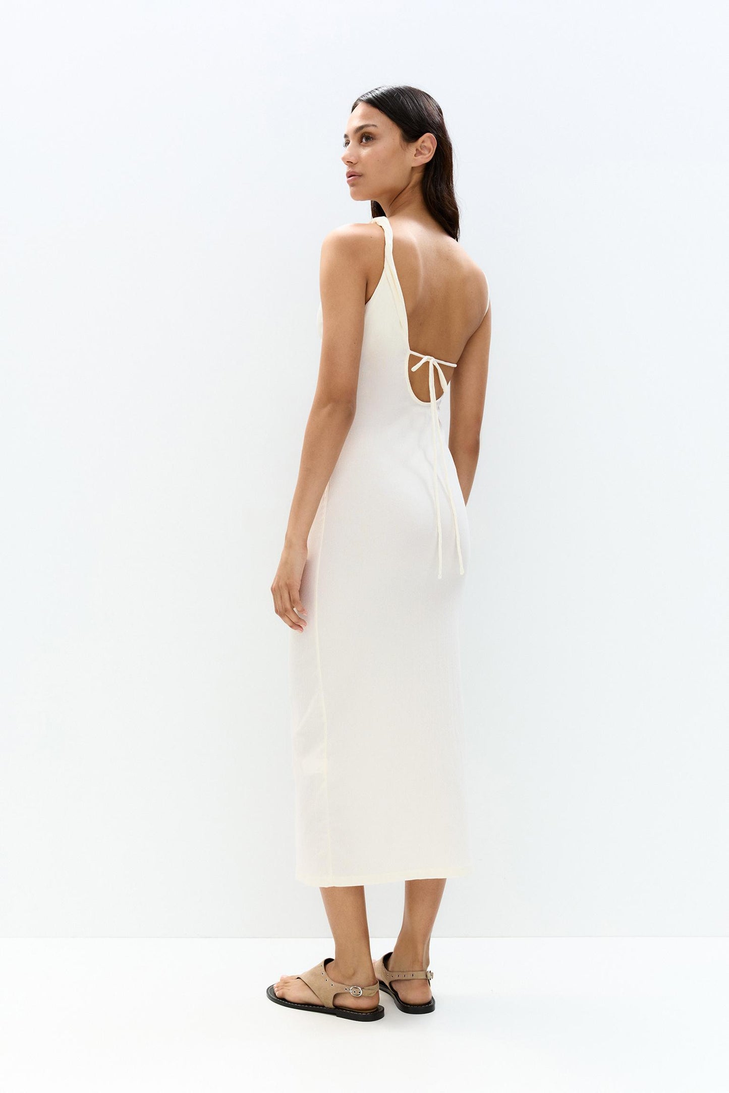 VESTIDO PULL & BEAR