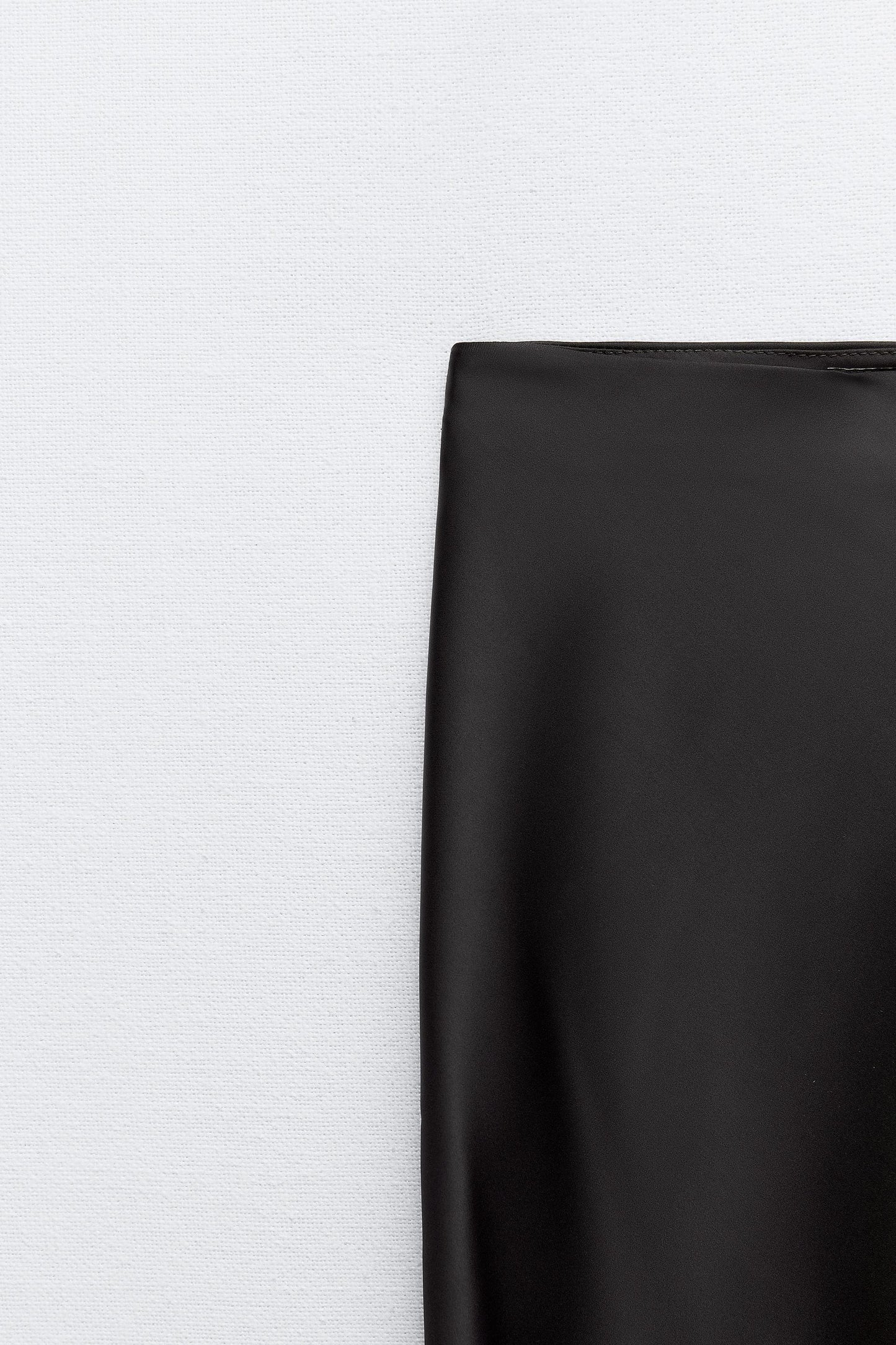 FALDA LARGA ZARA