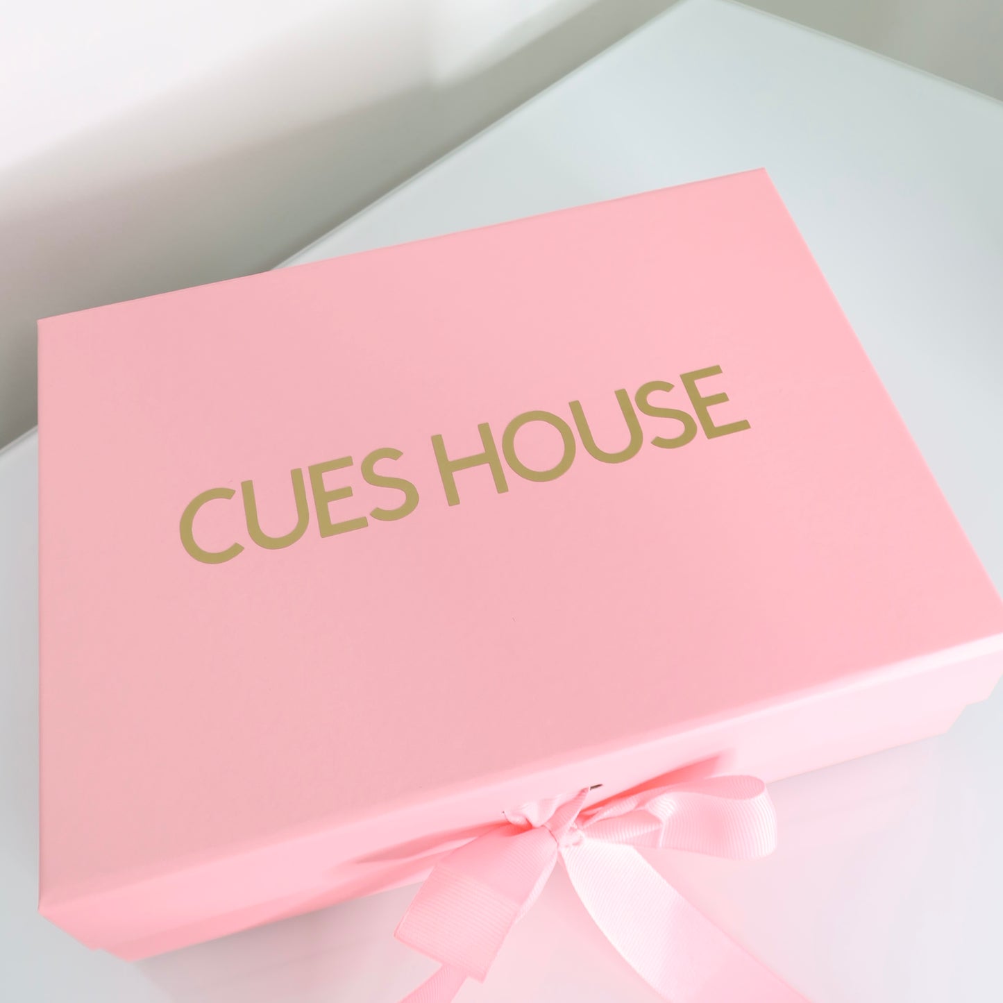 CAJA DE REGALO CUESHOUSE