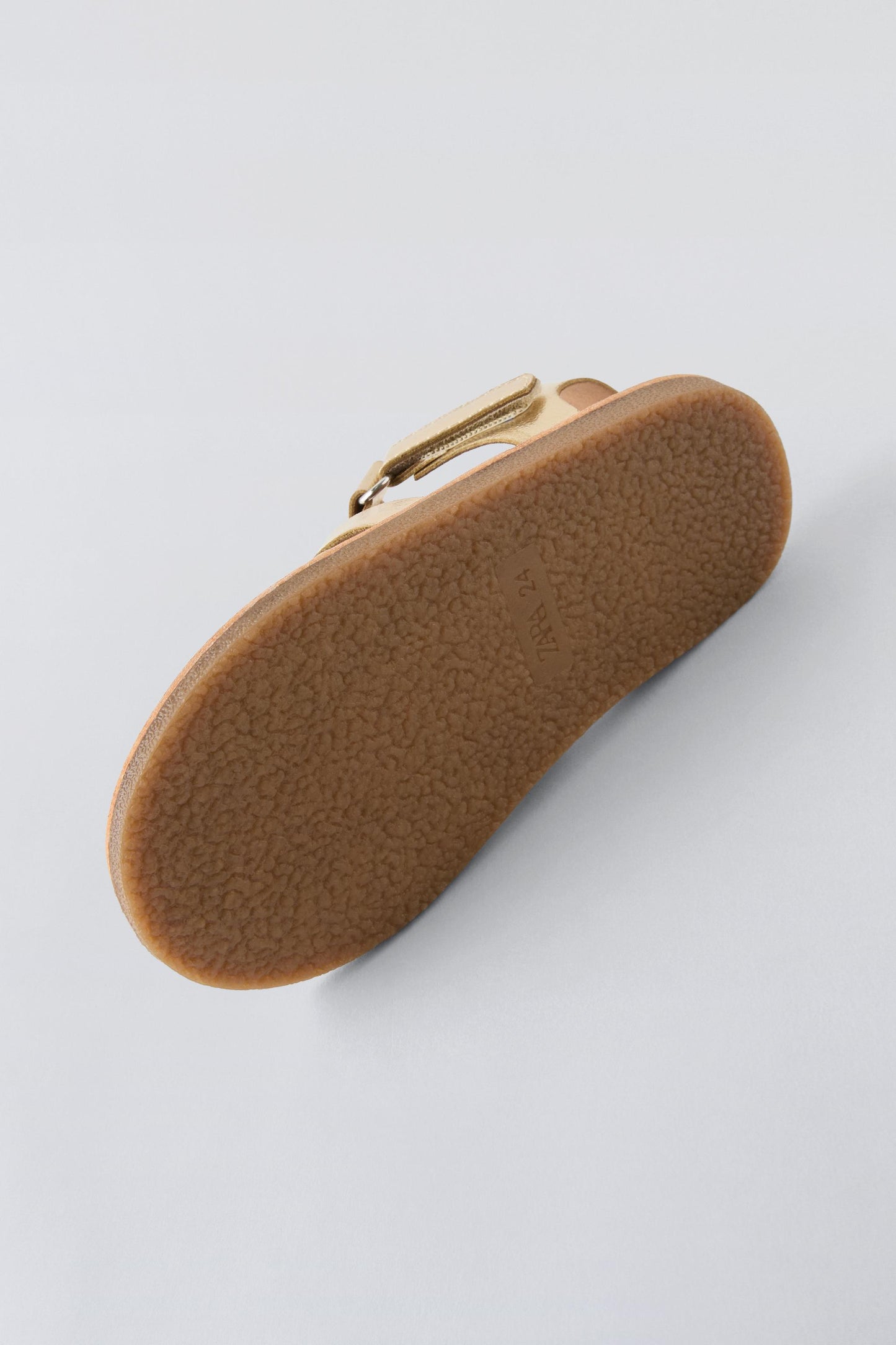 SANDALIAS ZARA