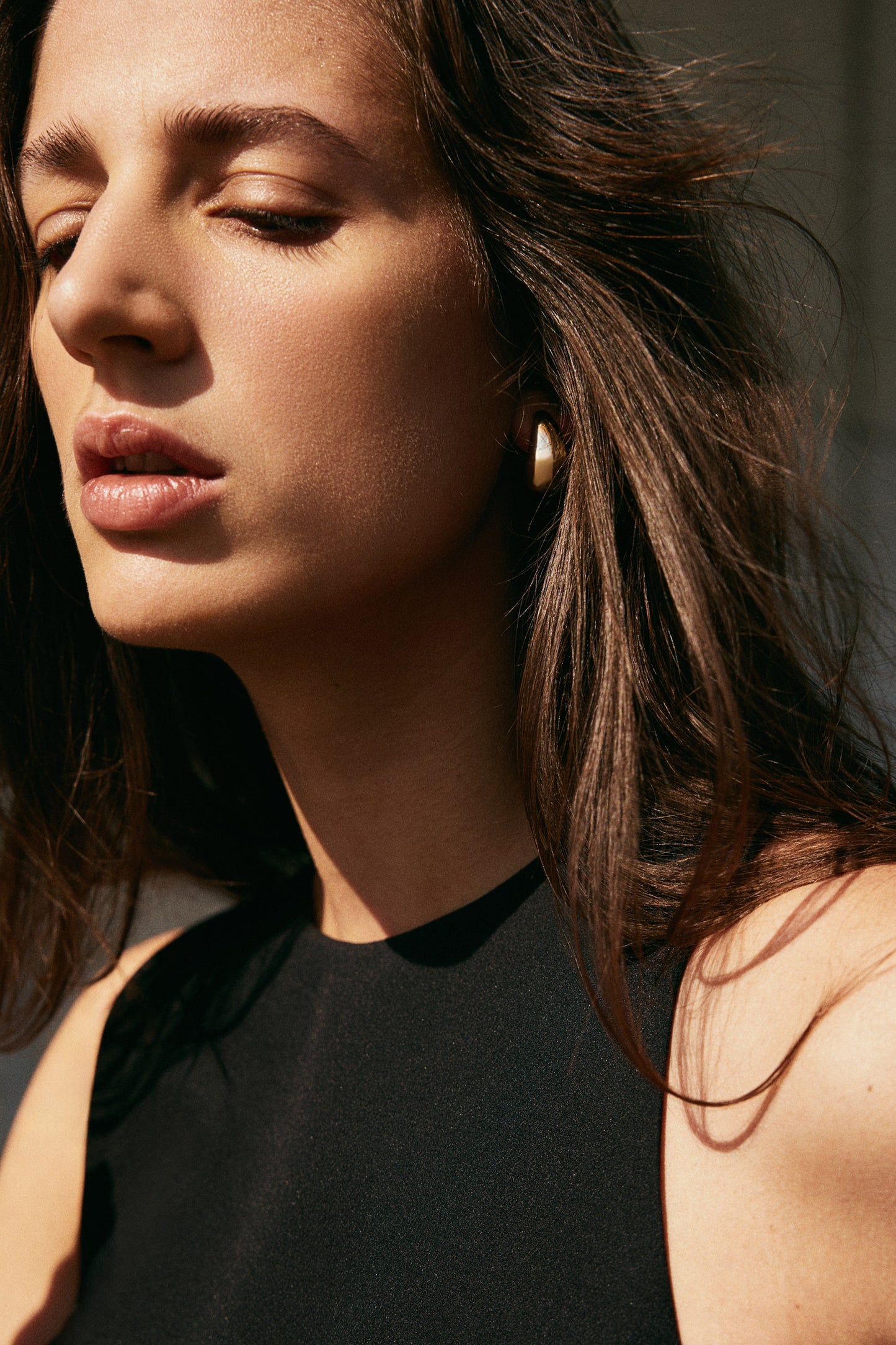 ARETES H&M