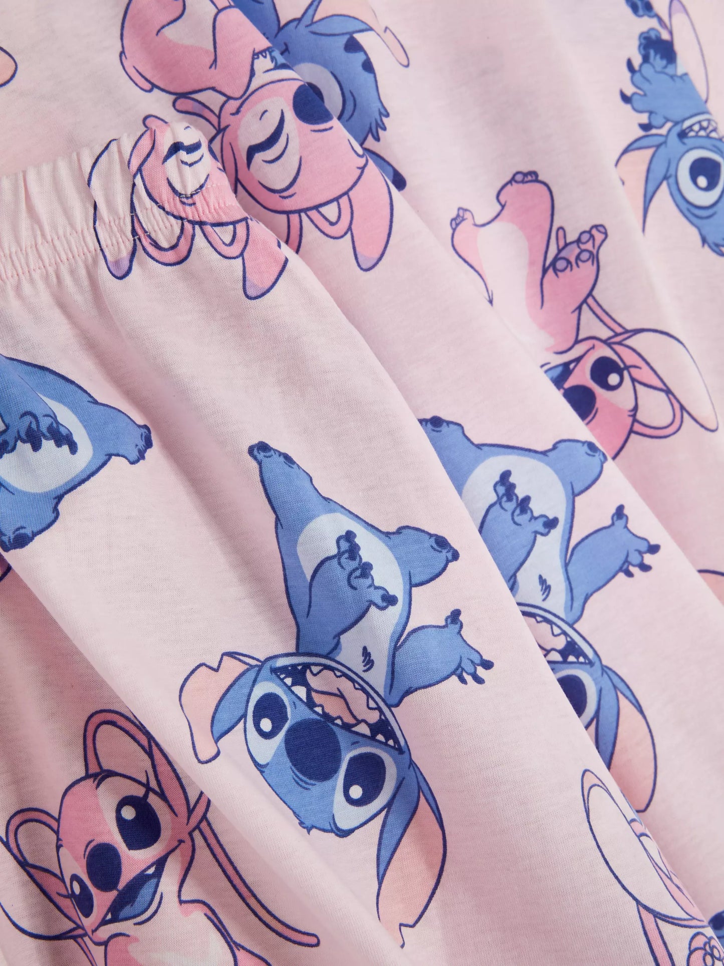 PIJAMA DE STITCH
