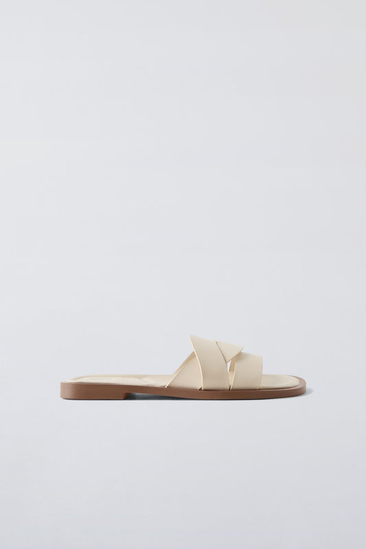 SANDALIAS ZARA