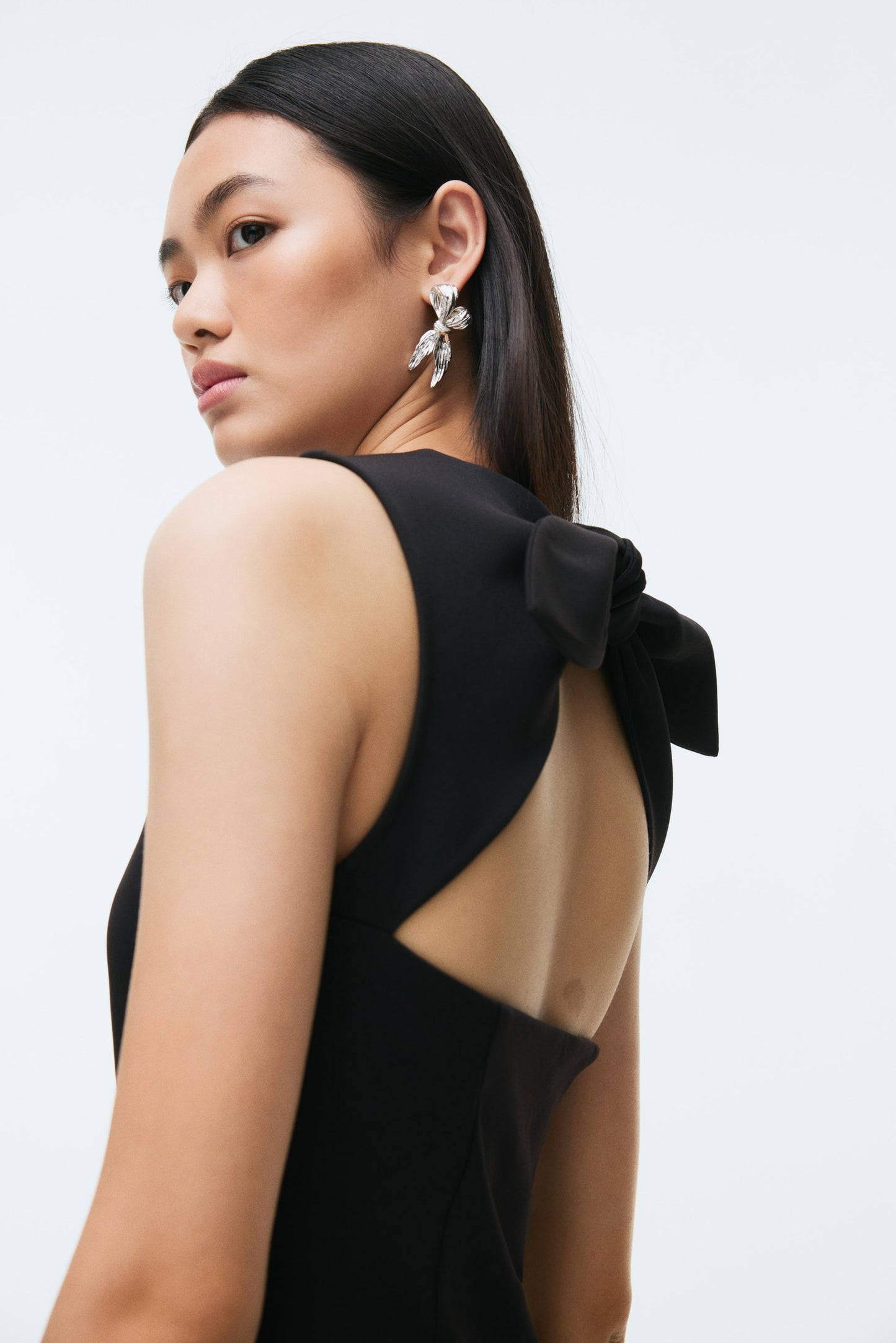 VESTIDO NEGRO H&M