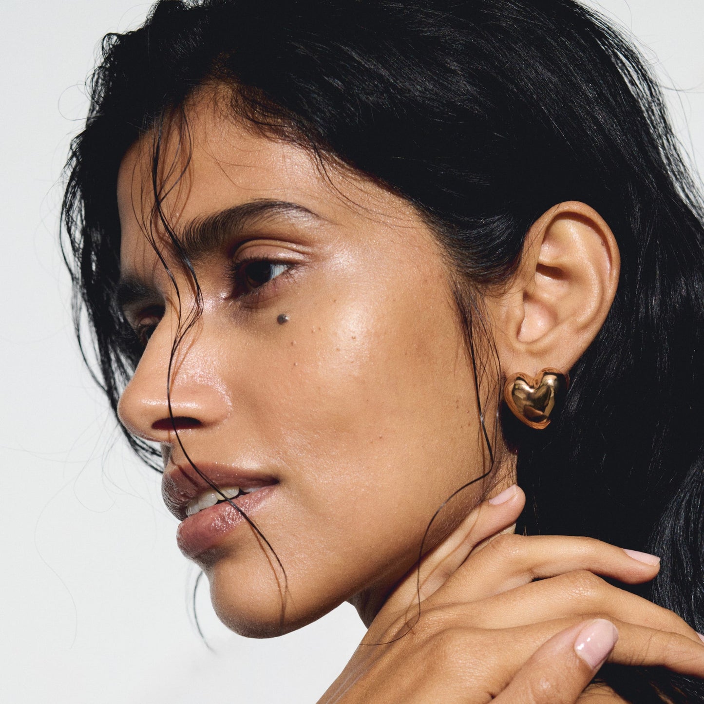 ARETES H&M