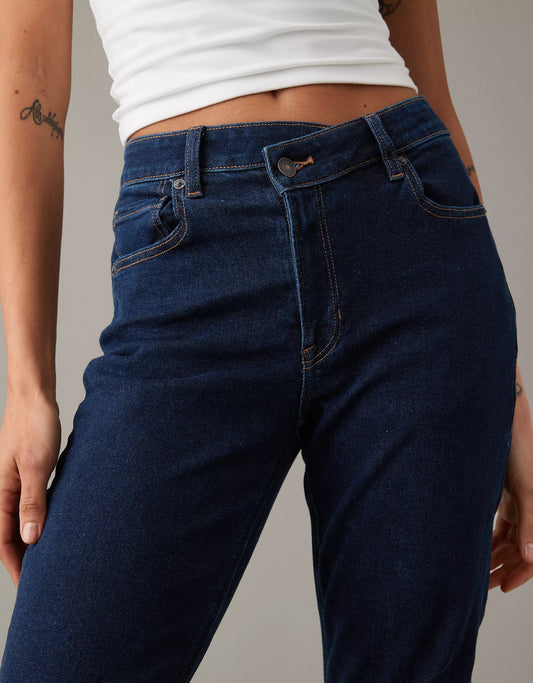MOM JEAN AMERICAN EAGLE