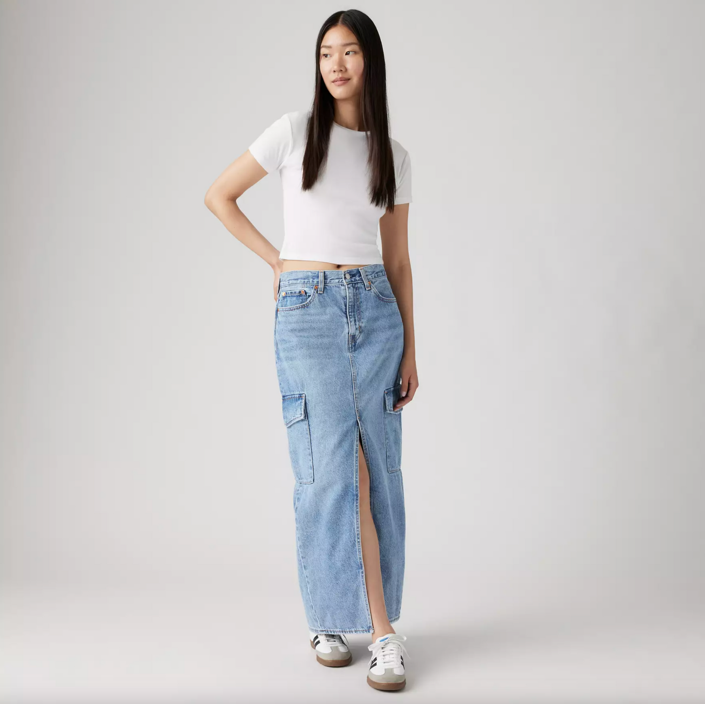 FALDA LEVIS