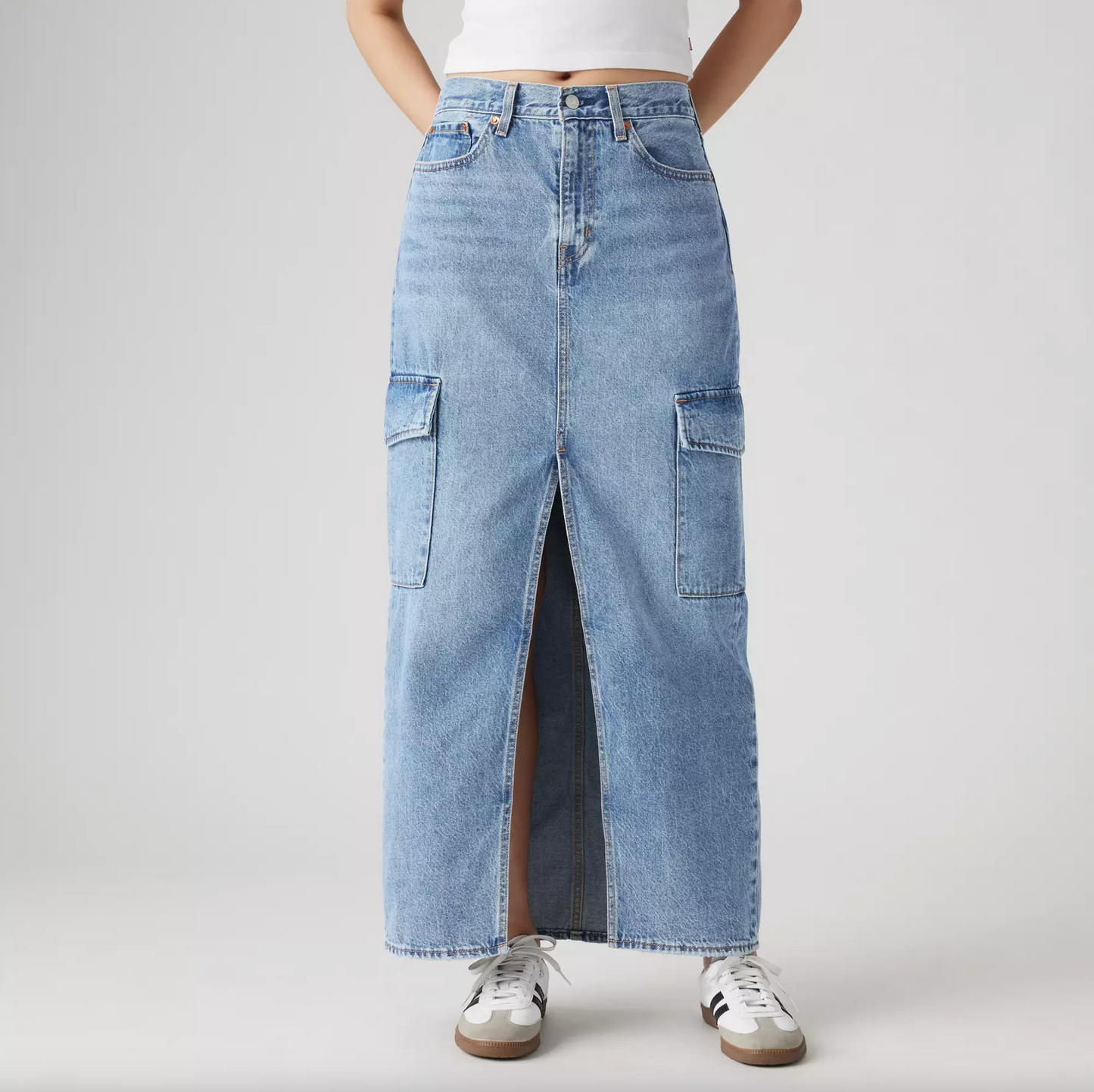 FALDA LEVIS