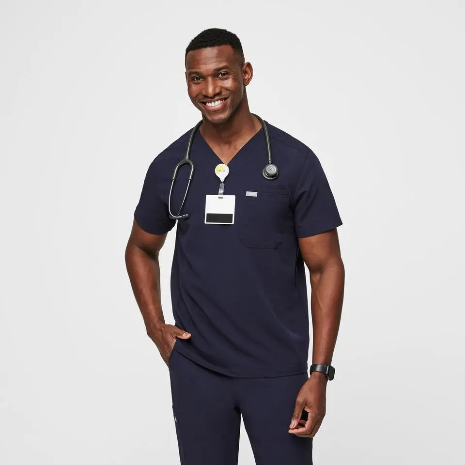 SCRUB TOP