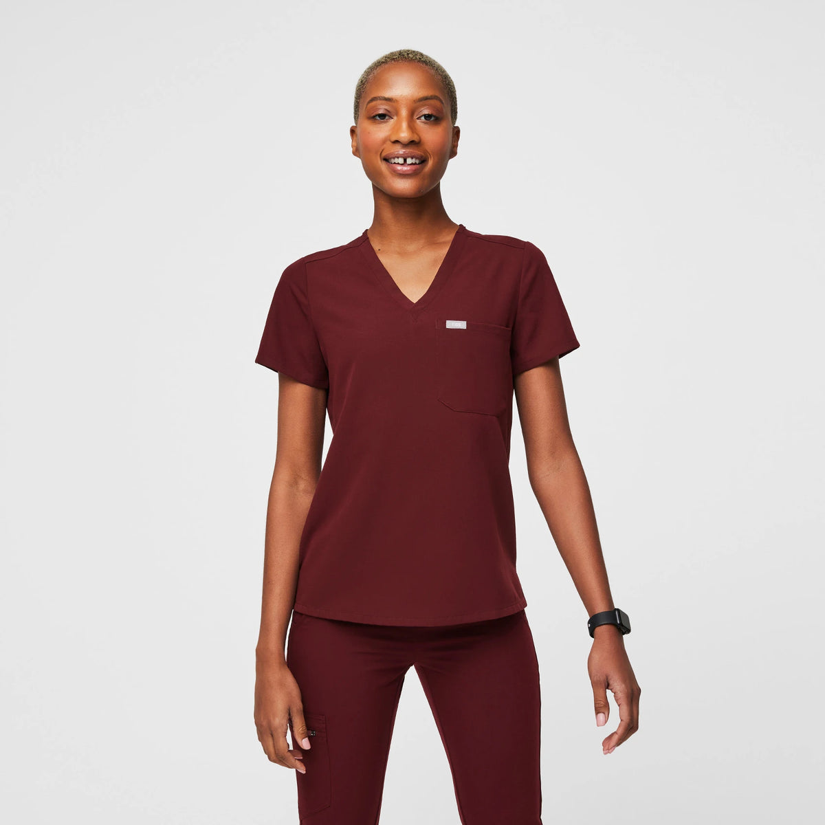 SCRUB TOP