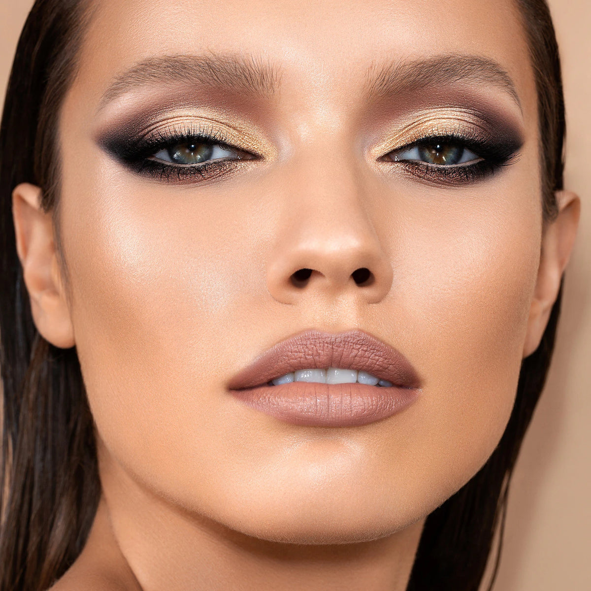 PALETA DE SOMBRAS NATASHA DENONA
